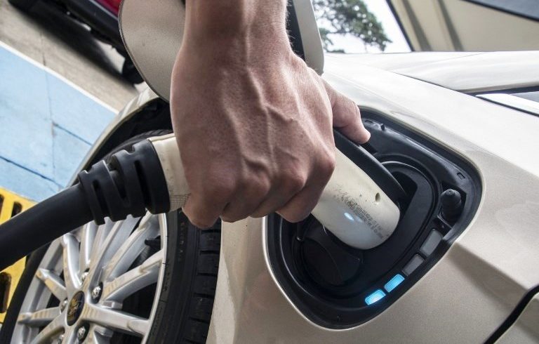 L’auto elettrica “pura” farà il 25% del mercato in Europa nel 2030