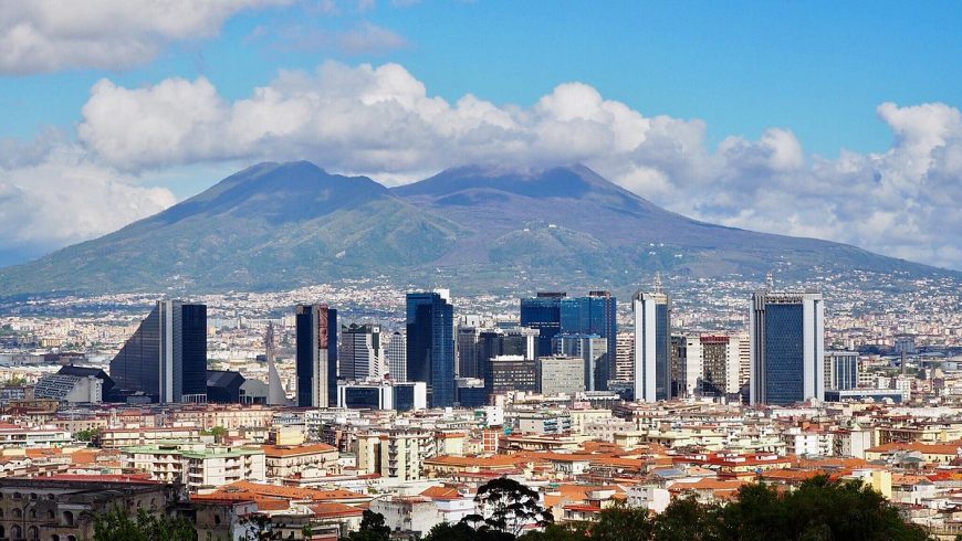 Napoli, record di impianti fotovoltaici non funzionanti: su 26 sono ok solo 11